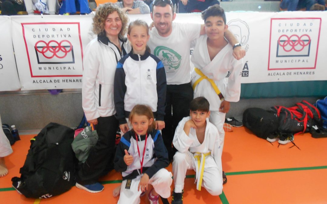 El karate velillero brilla en la final autonómica