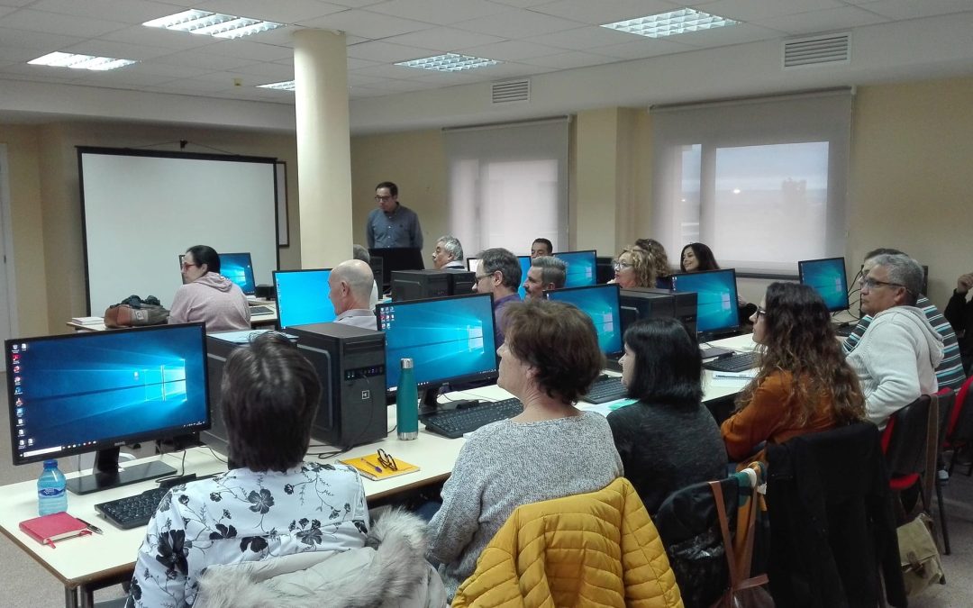 El Ayuntamiento de Velilla ha contratado 35 personas desempleadas dentro de los programas de cualificación y reactivación profesional