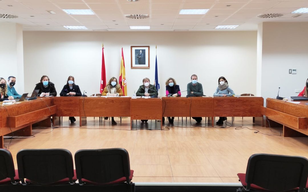 Reunión para tratar nuevas actuaciones ante la mosca negra