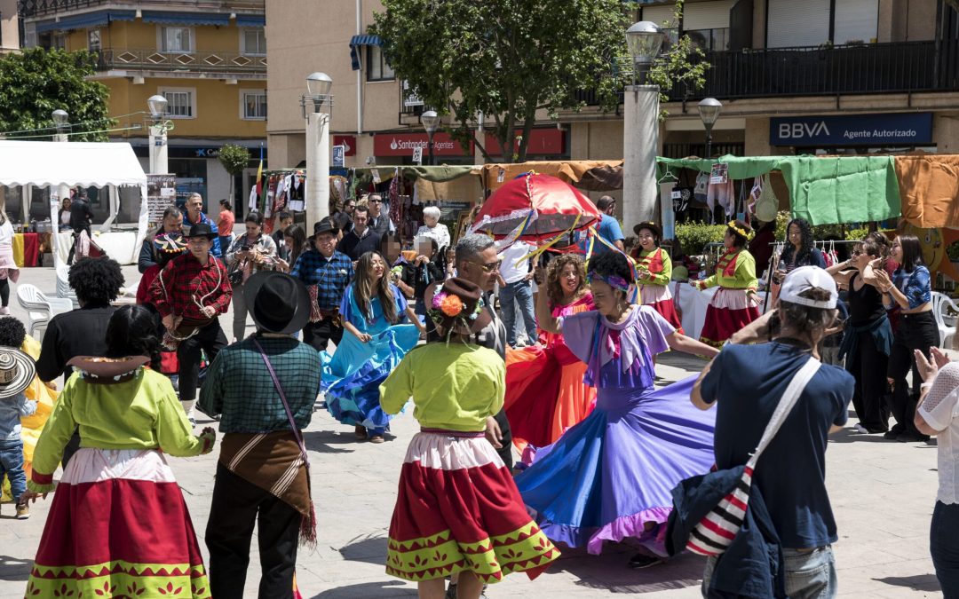 2023. Feria de Artesanía Intercultural y Feria del Libro