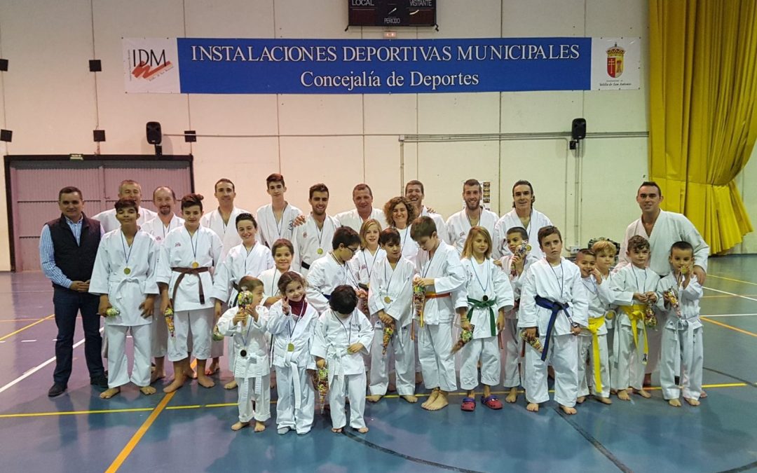 2017 Exhibición de Navidad Karate