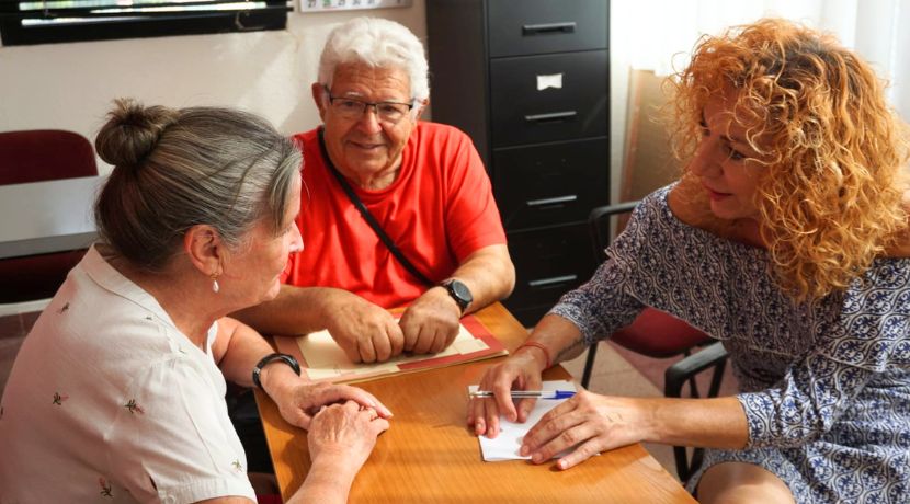 280726 reuniÓn el arenal
