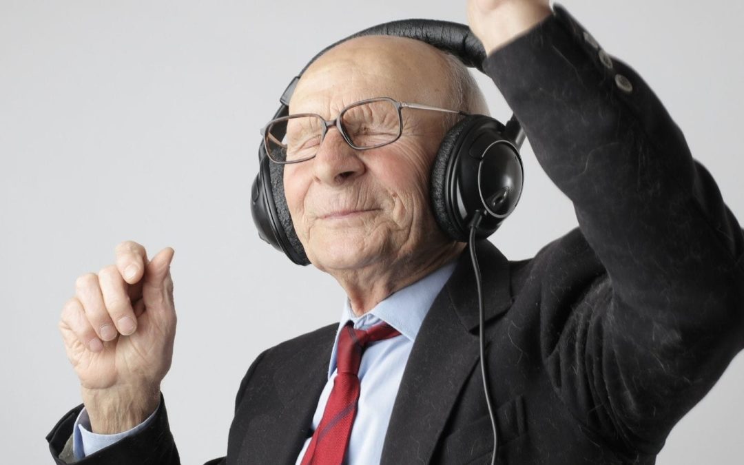 Risoterapia y Musicoterapia para personas mayores