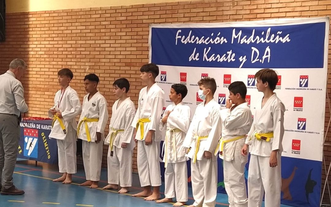 El karate velillero continúa haciendo historia en el Campeonato Autonómico DEUKO