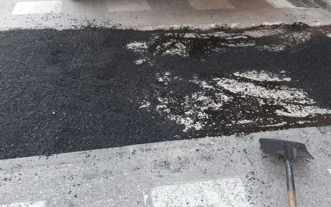 Trabajos de mejora en el paso de peatones de la calle Libertad con vuelta calle San Sebastián