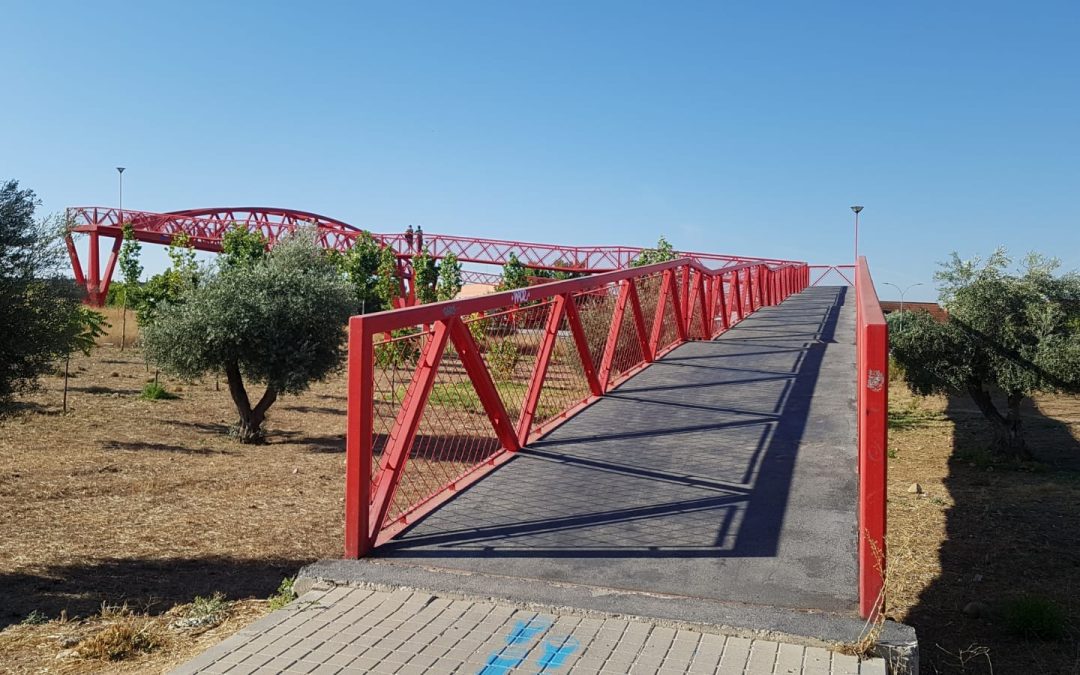 Reparación de la pasarela peatonal del Sector XXIII