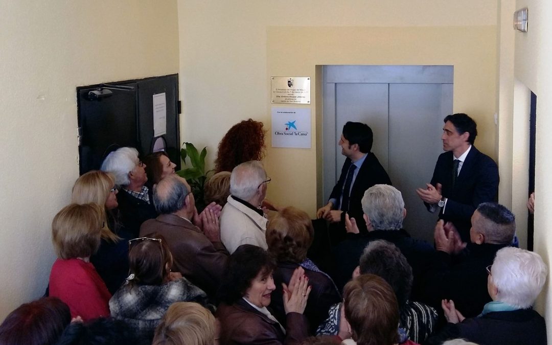 2017 Inauguración ascensor Hogar del Mayor
