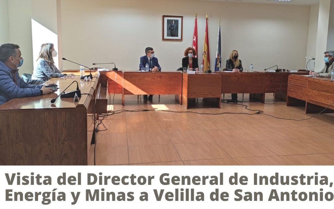 El Director General de Industria, Energía y Minas, David del Valle, visita Velilla de San Antonio