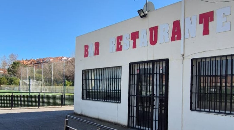 Abierto el plazo para la licitación del bar-cafetería del Polideportivo Municipal